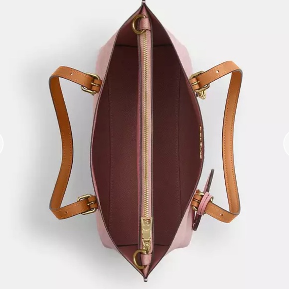 NWT Coach! Mollie Tote Bag 25
In Signature Canvas With Charms 🌸 - Picture 5 of 11